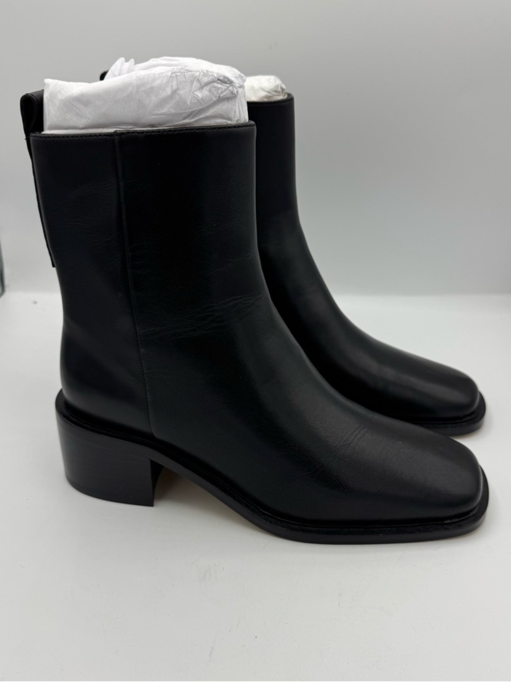 Everlane The City Boot in Black Leather sz 6.5 Women's Side Zip Block Heel Ankle
